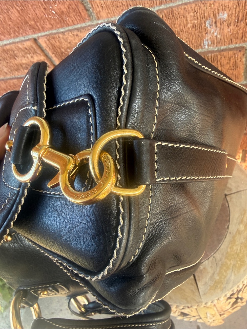 🖤Classic lovely Marc Jacobs satchel Black Leather Tote Bag with Gold Hardware🖤 - Picture 16 of 17